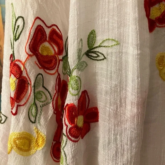 Anthropologie Rose and Everly Embroidered Top XL - Picture 4 of 4